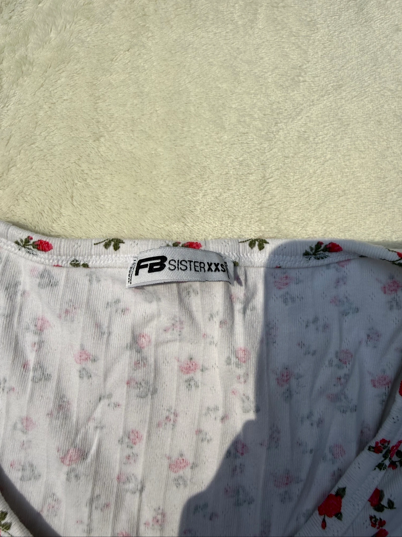 T-shirt – photo 2